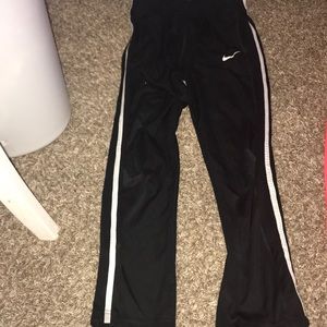 black nike sweatpants
